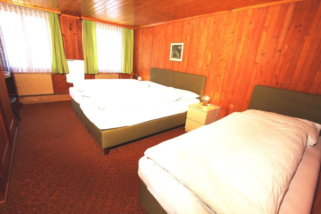 Hotel-Restaurant Alpina Innertkirchen Habitación foto