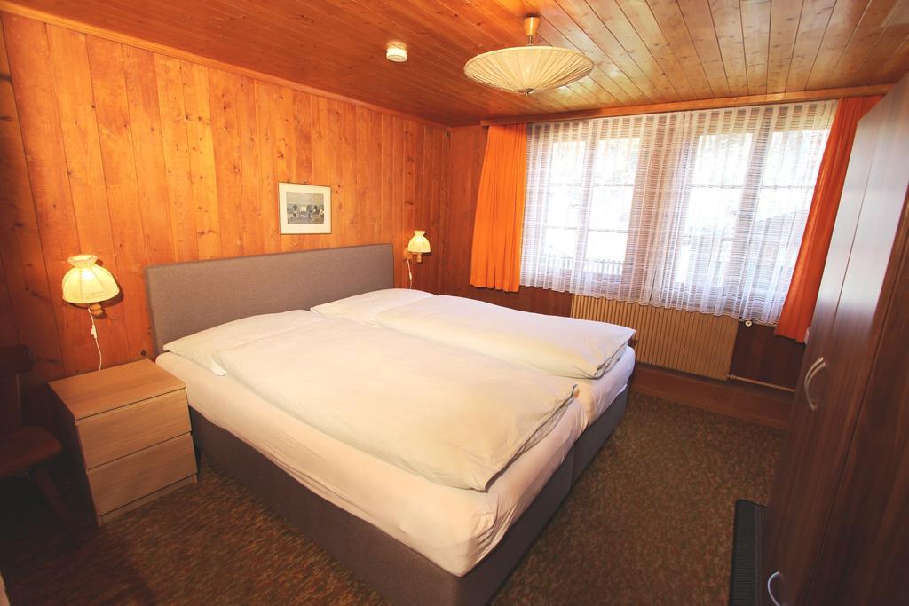 Hotel-Restaurant Alpina Innertkirchen Habitación foto