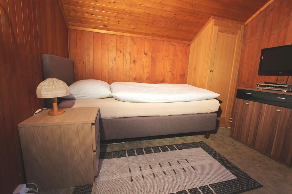 Hotel-Restaurant Alpina Innertkirchen Habitación foto