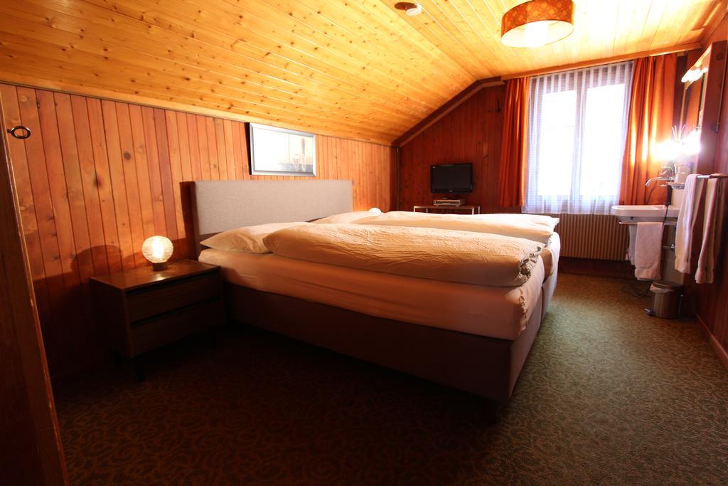 Hotel-Restaurant Alpina Innertkirchen Habitación foto